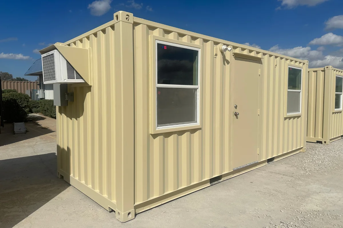 20' Simple Cabin - Image 2