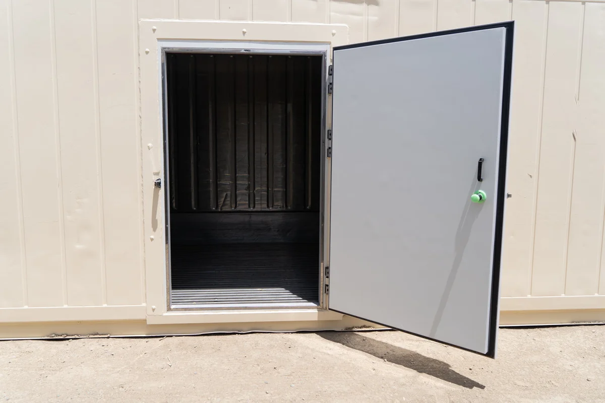 48" Refrigerated Container Butcher Door - Image 2