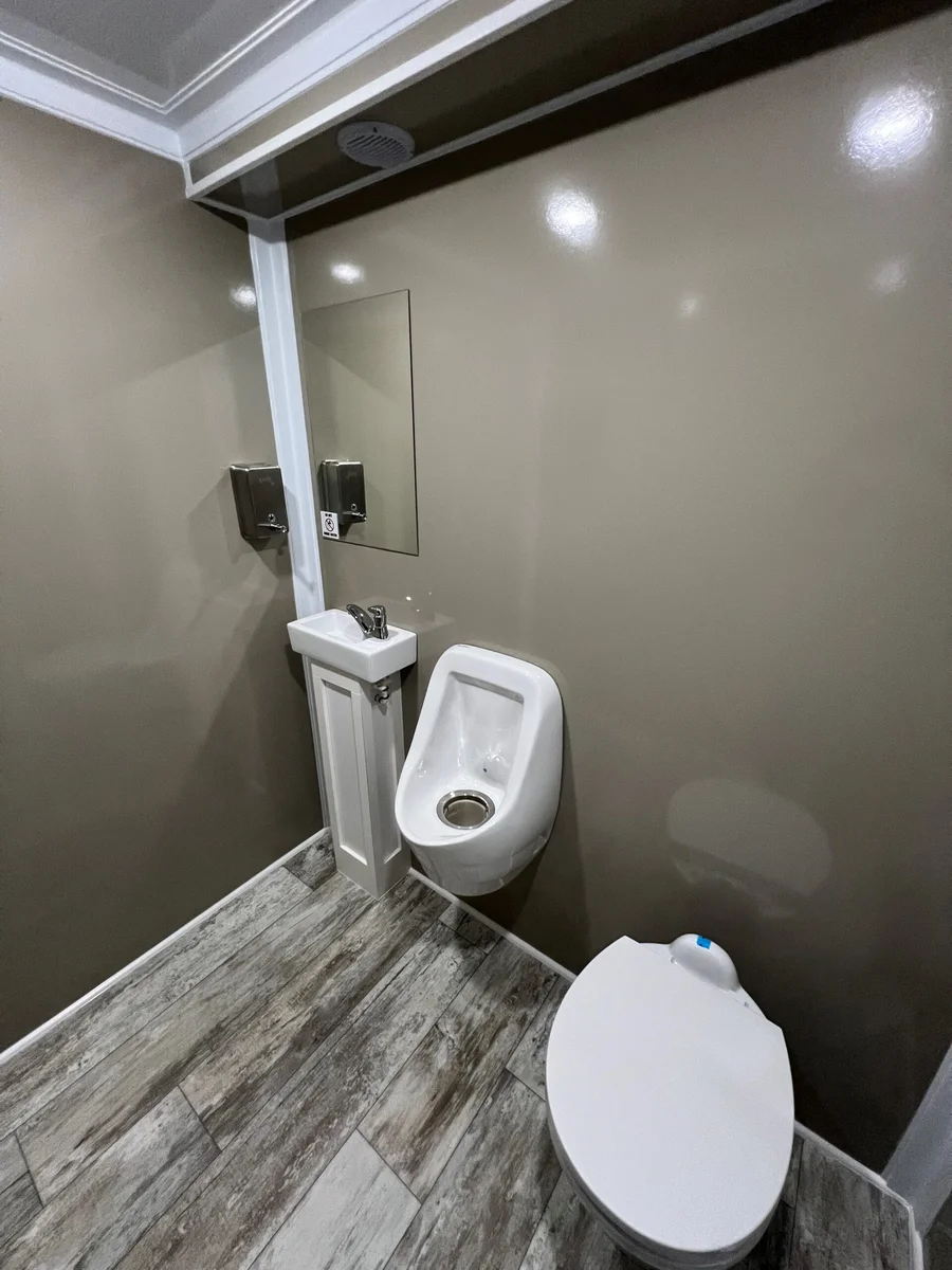 3-Stall Compact Restroom Trailer - Image 3