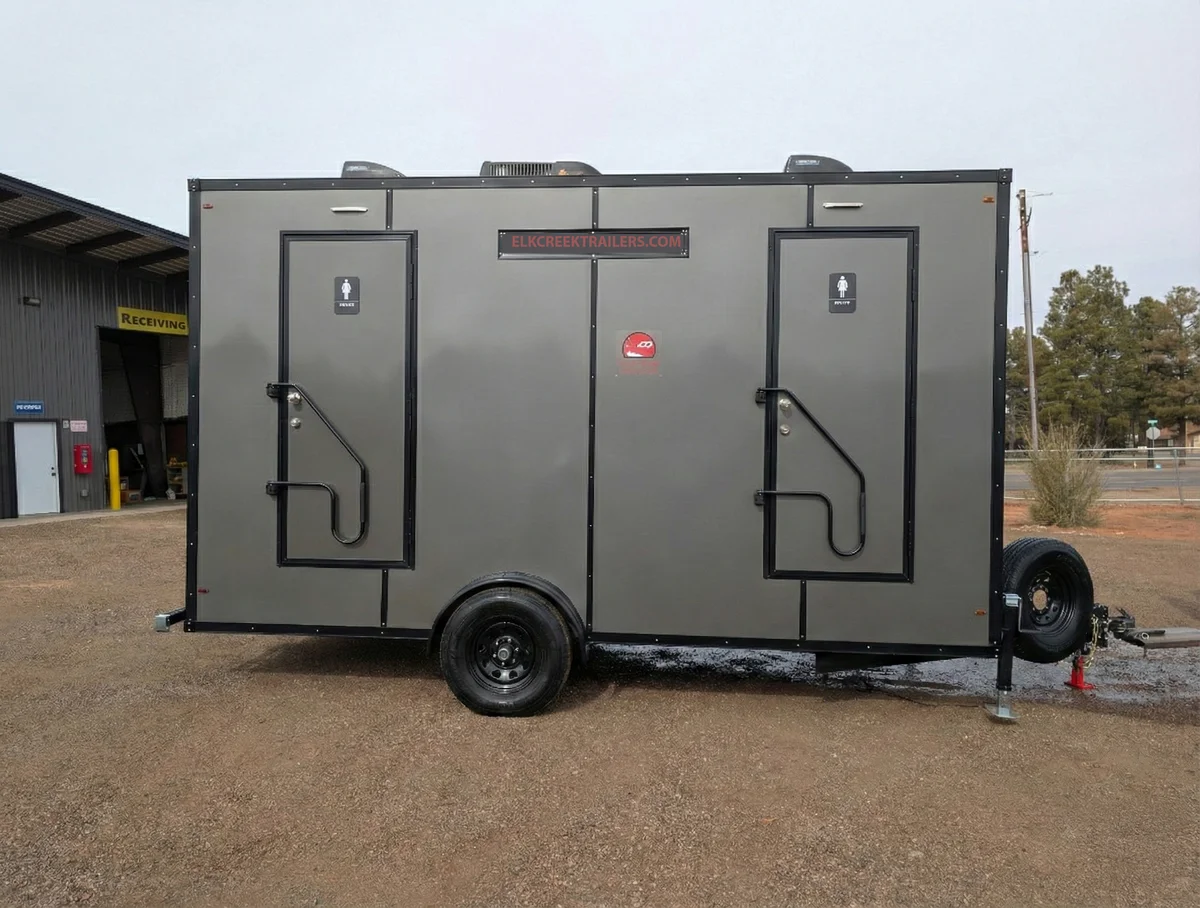 4-Stall Large Compact Luxury Restroom Trailer