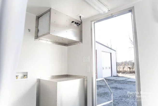 2 Station Environmental Decontamination Shower Trailer - Image 5