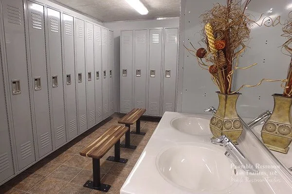 3 Station Shower Trailer Portable Restroom Rentals Locker Combo - Image 6
