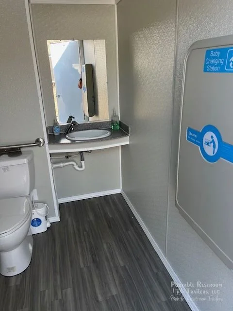USED ADA Restroom Trailer +8 Station | Oahu Series - 4 Season - Image 7