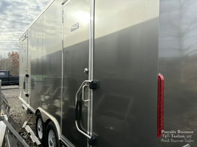 USED 6 Station Restroom Trailer | Oahu Series - Image 16