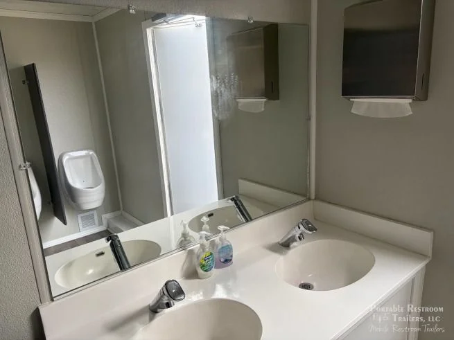 USED 6 Station Restroom Trailer | Oahu Series - Image 5