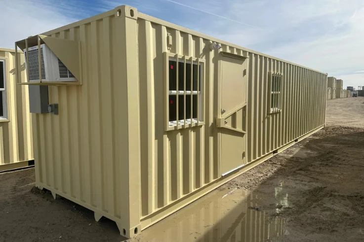 40ft Mobile Office Shipping Container with Storage (18/22) (40STMOS1822)