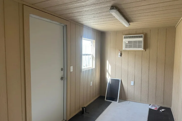 40ft Mobile Office Shipping Container with Storage (18/22) (40HCMOS1822) - Image 5