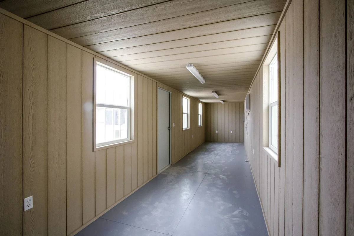 40ft Mobile Office Shipping Container with Bathroom (40STMOB) - Image 3