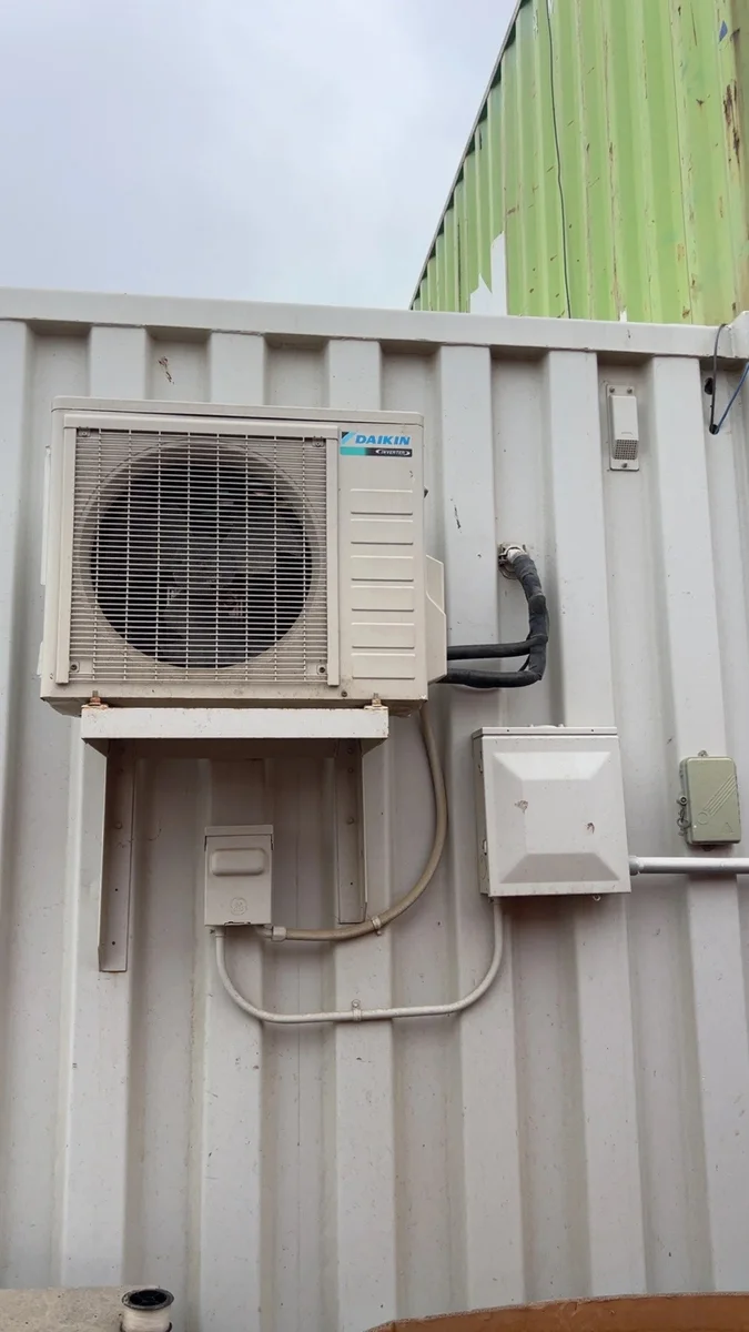 9,000 BTU AC Unit Mini Split - Image 3
