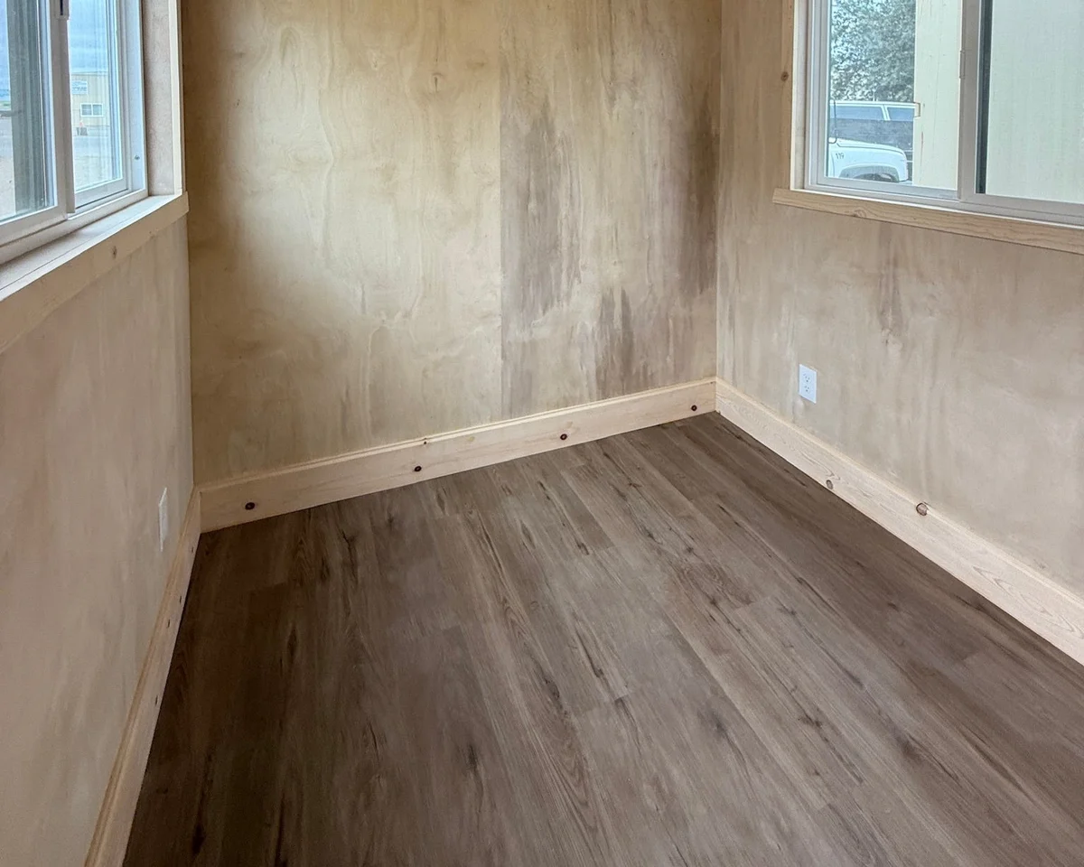 Vinyl Plank Flooring - 10' Container - Image 2