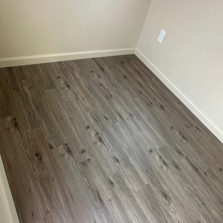 Vinyl Plank Flooring - 40' Container - Image 3