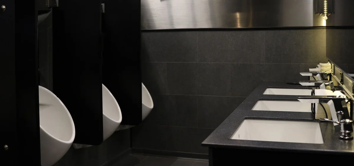 Used 11 Station Luxury Restroom Trailer - 3 Season Package - Image 3