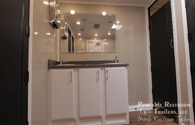 10 Station Portable Restroom Trailer Calypso Series -Direct to Sewer - Image 3