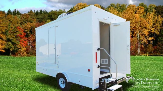 4 Station Bathroom Trailer | Calypso Series - Private Floor Plan - Image 11