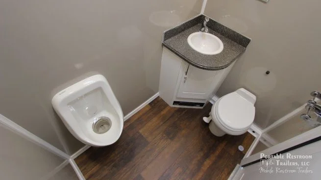 4 Station Bathroom Trailer | Calypso Series - Private Floor Plan - Image 3