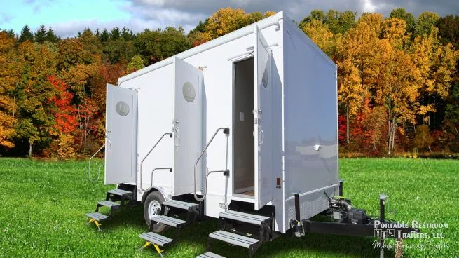 4 Station Bathroom Trailer | Calypso Series - Private Floor Plan - Image 9