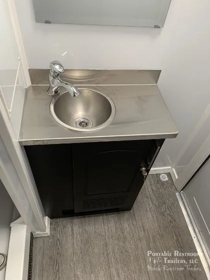 2 Station Shower Trailer with Sinks - 4 Season Package - Image 5