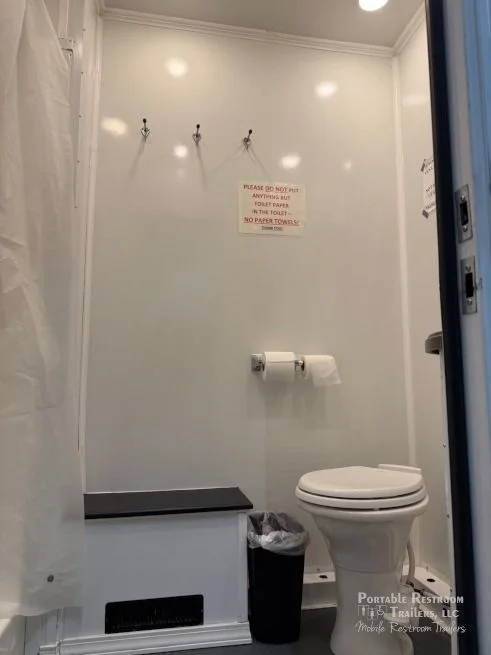 USED 6 Suite Combo Shower Trailer - 4 Season - Image 14