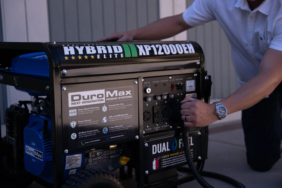 12,000 Watt Dual Fuel Portable Generator - Image 25