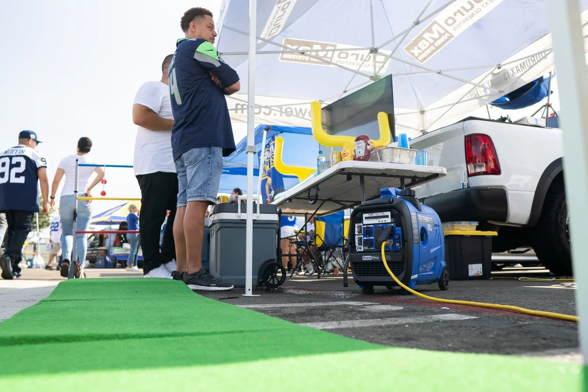 2,300 Watt Portable Dual Fuel Inverter Generator - Quiet, Low THD - Image 16